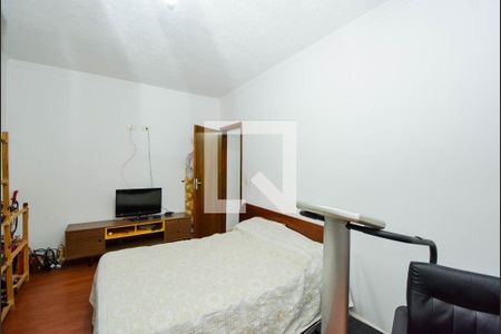 Casa à venda com 218m², 4 quartos e 3 vagas Casa à venda com 218m², 4 quartos e 3 vagasQuarto 2