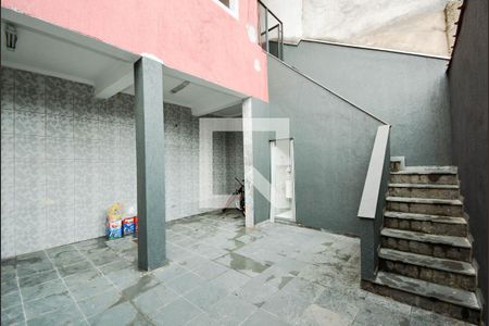 Casa à venda com 218m², 4 quartos e 3 vagas Casa à venda com 218m², 4 quartos e 3 vagasQuintal com Área de Churrasco