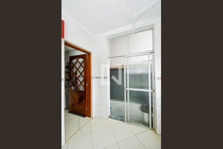 Casa à venda com 218m², 4 quartos e 3 vagas Casa à venda com 218m², 4 quartos e 3 vagasÁrea de Serviço