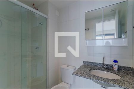 Banheiro de kitnet/studio à venda com 1 quarto, 36m² em Vila Firmiano Pinto, São Paulo