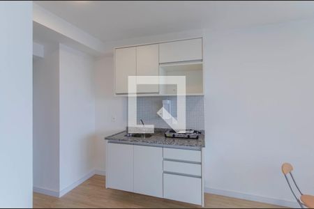 Cozinha de kitnet/studio à venda com 1 quarto, 36m² em Vila Firmiano Pinto, São Paulo