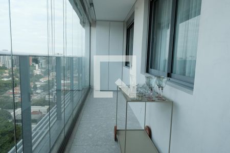 Varanda de apartamento para alugar com 2 quartos, 70m² em Pinheiros, São Paulo