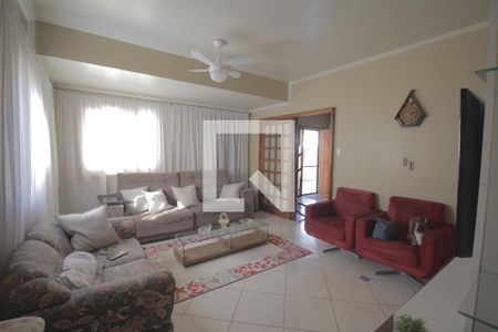 Sala de TV de casa à venda com 3 quartos, 190m² em Fátima, Canoas