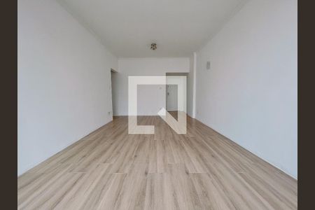 Apartamento à venda com 110m², 2 quartos e sem vagaSala