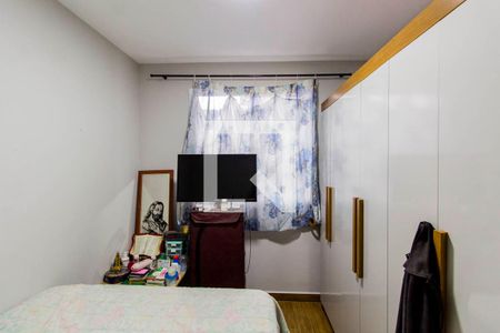 Quarto 2 de apartamento para alugar com 2 quartos, 42m² em Vila Penteado, São Paulo