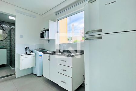 Cozinha e Área de Serviço de kitnet/studio para alugar com 1 quarto, 22m² em Jardim Tijuco, Guarulhos