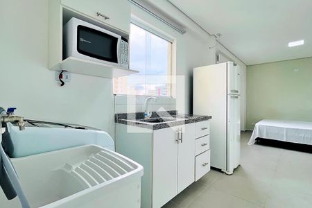 Cozinha e Área de Serviço de kitnet/studio para alugar com 1 quarto, 22m² em Jardim Tijuco, Guarulhos