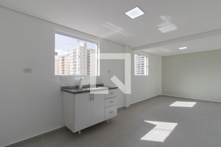 Studio de kitnet/studio para alugar com 1 quarto, 27m² em Jardim Tijuco, Guarulhos