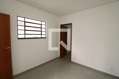 Casa à venda com 70m², 1 quarto e 1 vagaSala