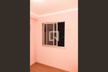 Quarto 2 de apartamento à venda com 2 quartos, 43m² em Canhema, Diadema