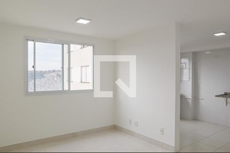 Sala de apartamento para alugar com 2 quartos, 50m² em Santa Terezinha, São Bernardo do Campo