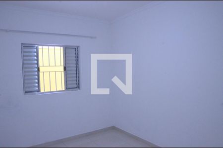 Quarto de casa para alugar com 1 quarto, 32m² em Km 18, Osasco