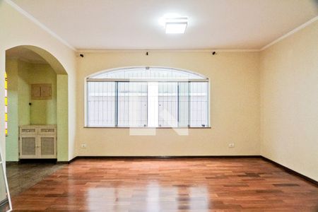 Sala de casa à venda com 3 quartos, 240m² em Parque Peruche, São Paulo