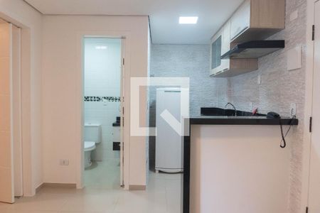 Sala/Cozinha de apartamento para alugar com 1 quarto, 32m² em Centro, São Paulo