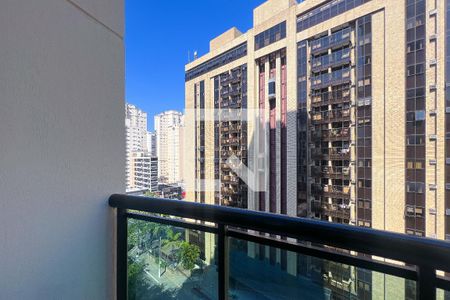 Sacada  de apartamento para alugar com 2 quartos, 64m² em Moema, São Paulo