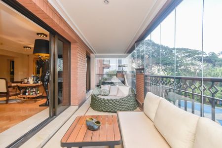 Varanda de apartamento à venda com 4 quartos, 330m² em Consolação, São Paulo