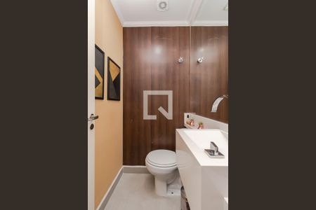 Banheiro de apartamento à venda com 2 quartos, 69m² em Vila Moinho Velho, São Paulo