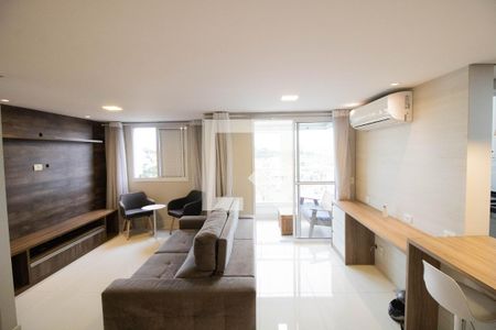 Sala de apartamento para alugar com 1 quarto, 57m² em Cidade São Francisco, São Paulo