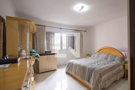 Quarto 1 de casa à venda com 3 quartos, 240m² em Vila Carrao, São Paulo