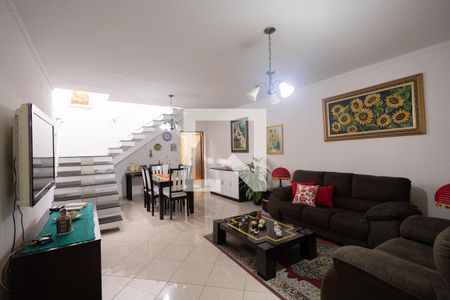 Sala de casa à venda com 3 quartos, 240m² em Vila Carrao, São Paulo