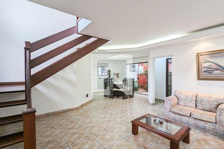 Sala de casa à venda com 4 quartos, 241m² em Nova Petrópolis, São Bernardo do Campo