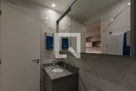 Banheiro de kitnet/studio para alugar com 1 quarto, 29m² em Vila Mariana, São Paulo