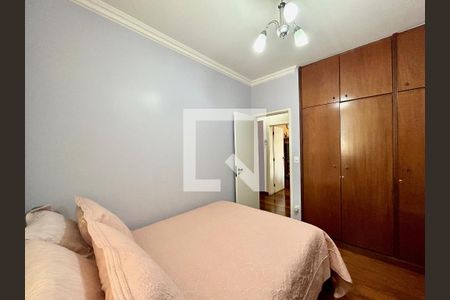 Quarto de apartamento à venda com 4 quartos, 168m² em Coracao de Jesus, Belo Horizonte