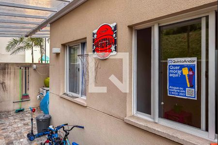 Apartamento à venda com 57m², 3 quartos e 1 vaga Apartamento à venda com 57m², 3 quartos e 1 vagaPlaca Instalada na Janela