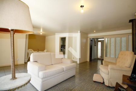 Sala de casa à venda com 4 quartos, 235m² em Santo Antônio, Porto Alegre