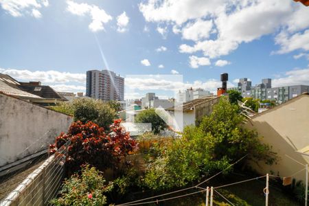 Vista Suíte de casa à venda com 4 quartos, 235m² em Santo Antônio, Porto Alegre