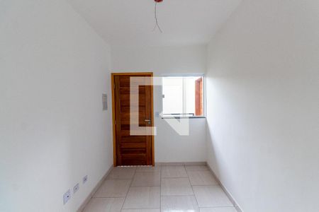 Sala/Cozinha de apartamento à venda com 2 quartos, 35m² em Vila Nhocuné, São Paulo