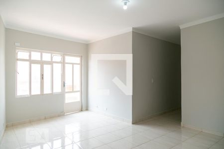 Sala de apartamento para alugar com 2 quartos, 102m² em Jardim Pinhal, Guarulhos