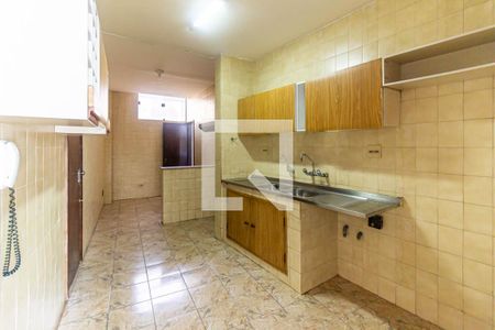 Apartamento à venda com 214m², 4 quartos e 1 vaga Apartamento à venda com 214m², 4 quartos e 1 vagaCozinha