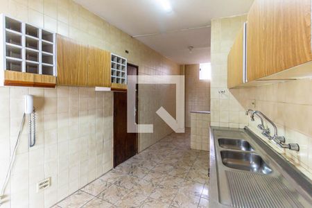 Apartamento à venda com 214m², 4 quartos e 1 vaga Apartamento à venda com 214m², 4 quartos e 1 vagaCozinha