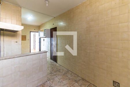 Apartamento à venda com 214m², 4 quartos e 1 vaga Apartamento à venda com 214m², 4 quartos e 1 vagaCozinha