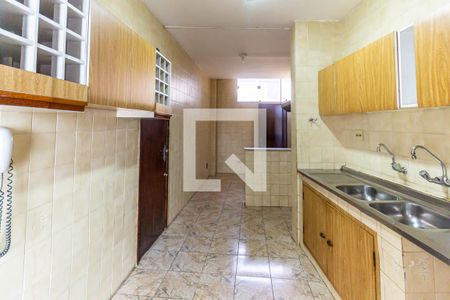 Apartamento à venda com 214m², 4 quartos e 1 vaga Apartamento à venda com 214m², 4 quartos e 1 vagaCozinha