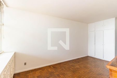 Apartamento à venda com 214m², 4 quartos e 1 vaga Apartamento à venda com 214m², 4 quartos e 1 vagaQuarto 4