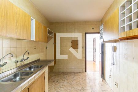 Apartamento à venda com 214m², 4 quartos e 1 vaga Apartamento à venda com 214m², 4 quartos e 1 vagaCozinha