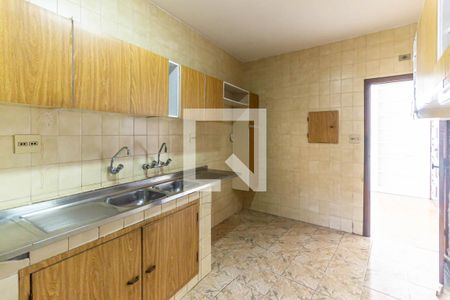 Apartamento à venda com 214m², 4 quartos e 1 vaga Apartamento à venda com 214m², 4 quartos e 1 vagaCozinha