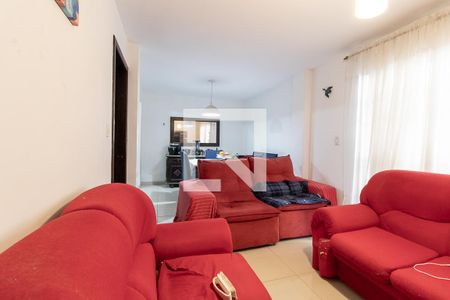 Sala de TV de casa para alugar com 4 quartos, 180m² em Santa Quitéria, Curitiba