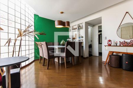 Sala de casa à venda com 2 quartos, 250m² em Jardim Itapemirim, São Paulo