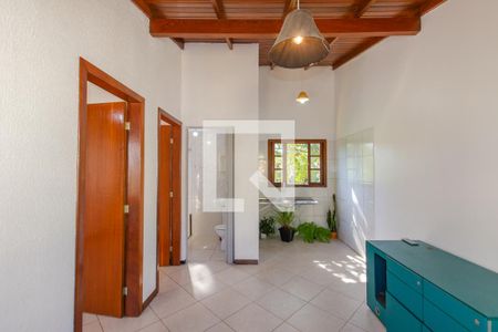 Sala e cozinha de apartamento para alugar com 2 quartos, 42m² em Rio Tavares, Florianópolis