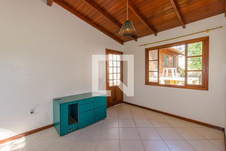 Sala e cozinha de apartamento para alugar com 2 quartos, 42m² em Rio Tavares, Florianópolis