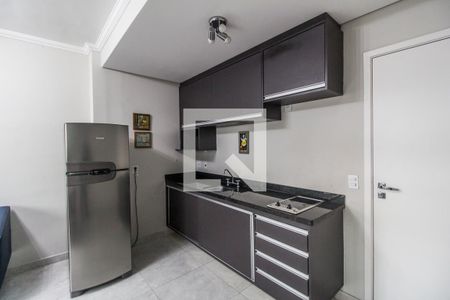 Cozinha de apartamento para alugar com 1 quarto, 46m² em Bethaville I, Barueri
