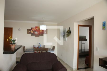 Sala de apartamento para alugar com 2 quartos, 74m² em Vila Caiçara, Praia Grande