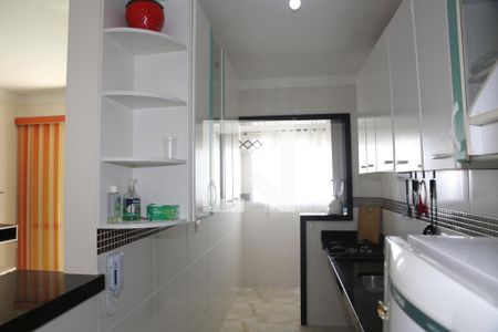 Cozinha de apartamento para alugar com 2 quartos, 74m² em Vila Caiçara, Praia Grande