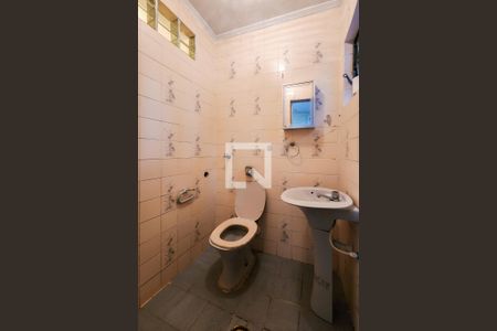 Banheiro de kitnet/studio para alugar com 1 quarto, 25m² em Anchieta, São Bernardo do Campo