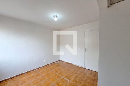 Quarto 1 de apartamento para alugar com 2 quartos, 61m² em Del Castilho, Rio de Janeiro