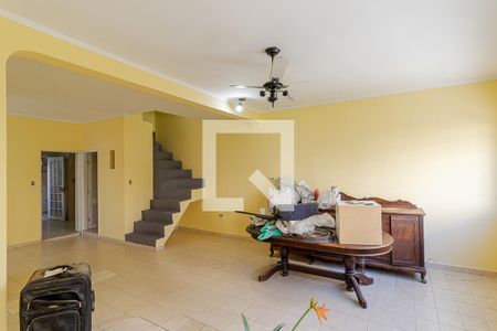 Sala de casa para alugar com 4 quartos, 210m² em Jardim Maria Estela, São Paulo