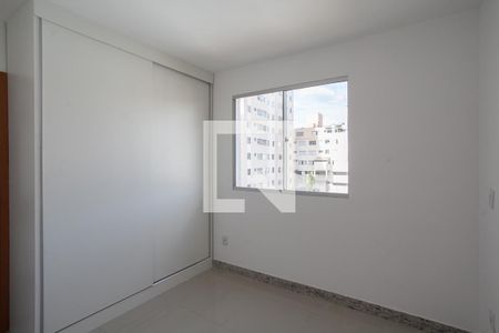 Suíte de apartamento para alugar com 3 quartos, 78m² em Manacás, Belo Horizonte